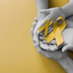 O mamă din Răscăeți luptă cu o boală nemiloasă. Două fete o așteaptă acasă