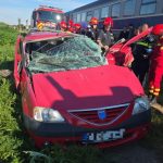 Tragedie la Găești. O femeie și-a pierdut viața după ce mașina pe care o conducea a fost lovită de tren